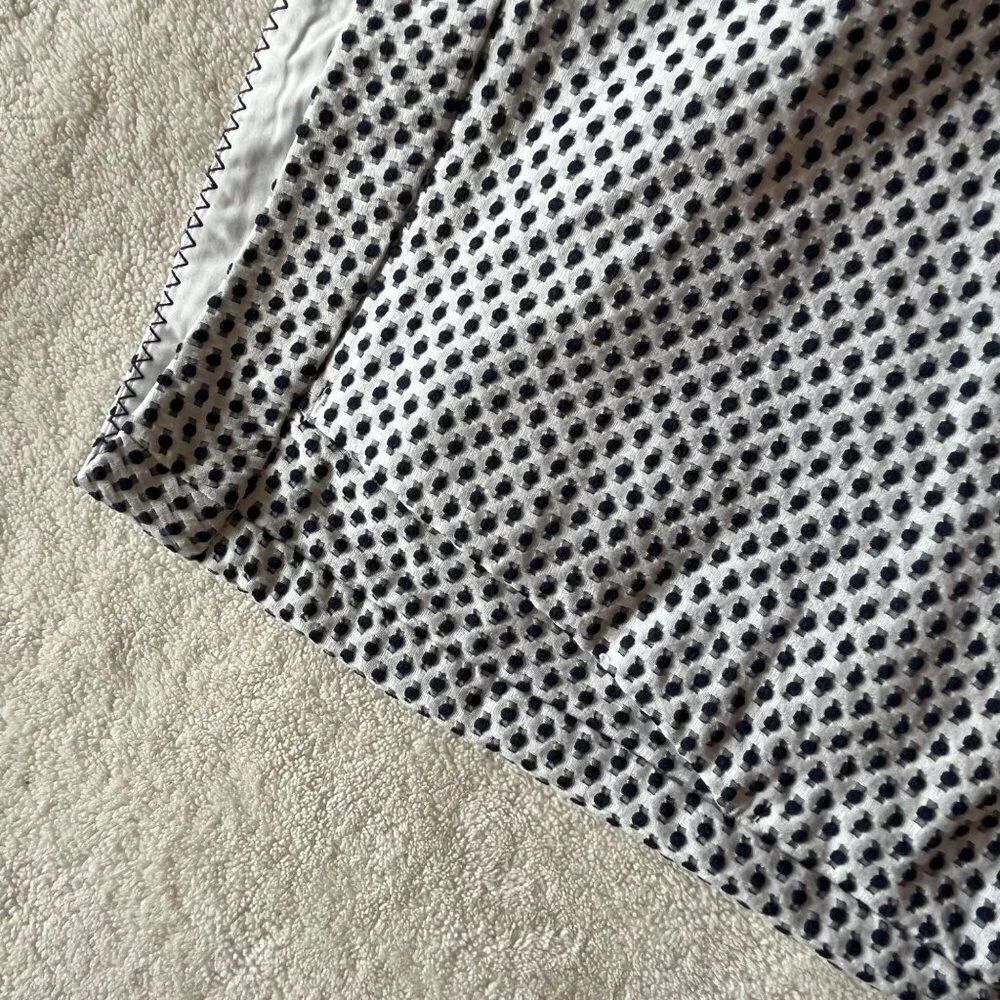 Saint Tropez West Scalloped Hem Shorts Woven White Navy Polka Dot Pattern Size 6